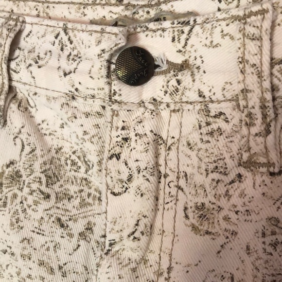 Free People Shorts - Picture 3 of 4